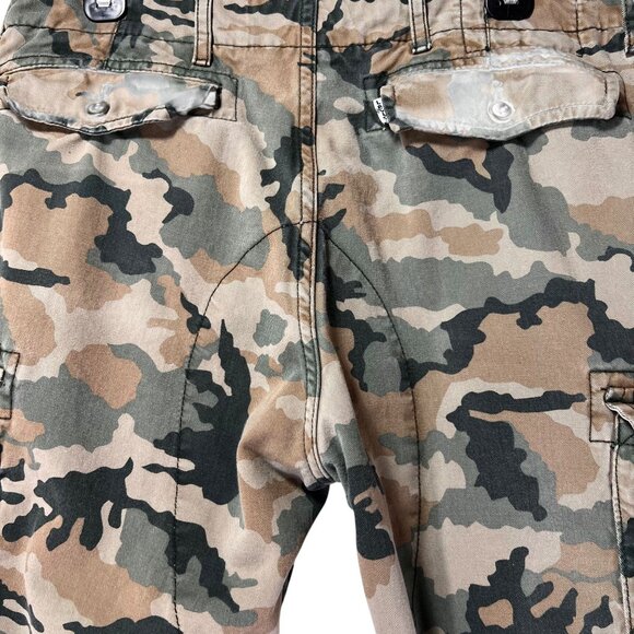 Levis Mens Camo Cargo Pants Relaxed Fit Cotton Blend Durable Casual Wear 32x30 - Picture 6 of 15